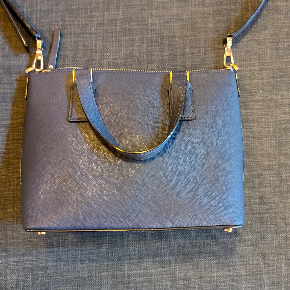 Matching Blue Kate Spade Crossbody Purse and Wallet Set - Picture 3 of 7